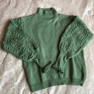 Stunning Mock Turtleneck..NWOT
